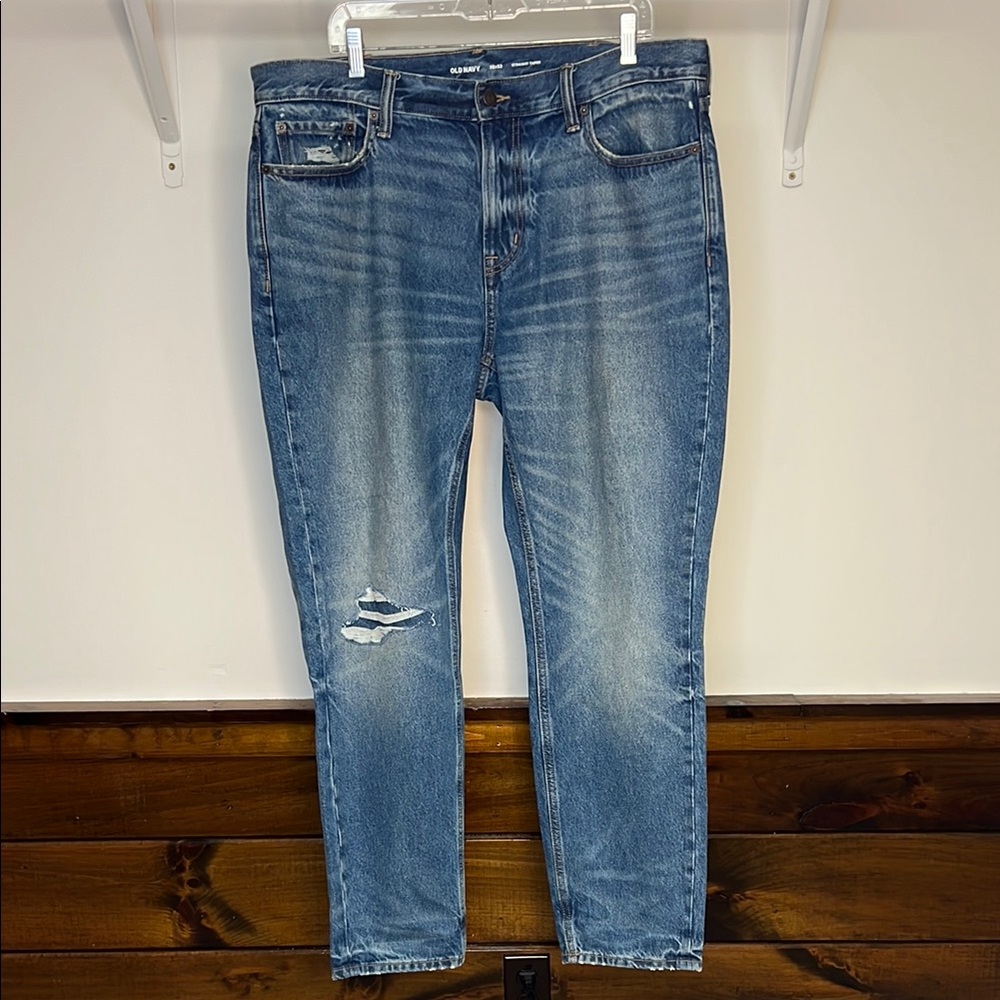 Old‎ Navy Men's Straight Taper Jeans- 38x32